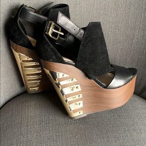 Brand new shoes,black suede and leather